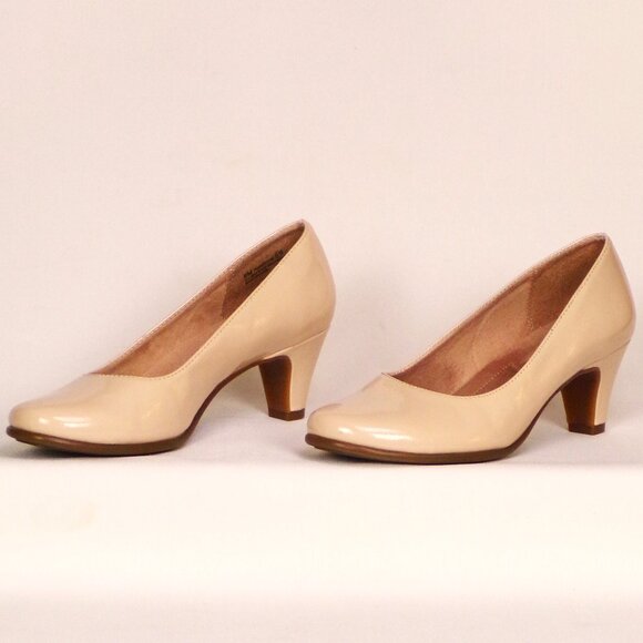 A2 HEELREST by AEROSOLES 6M REDWOOD nude-beige faux-pat.-leather mid-heel pumps - Picture 6 of 15